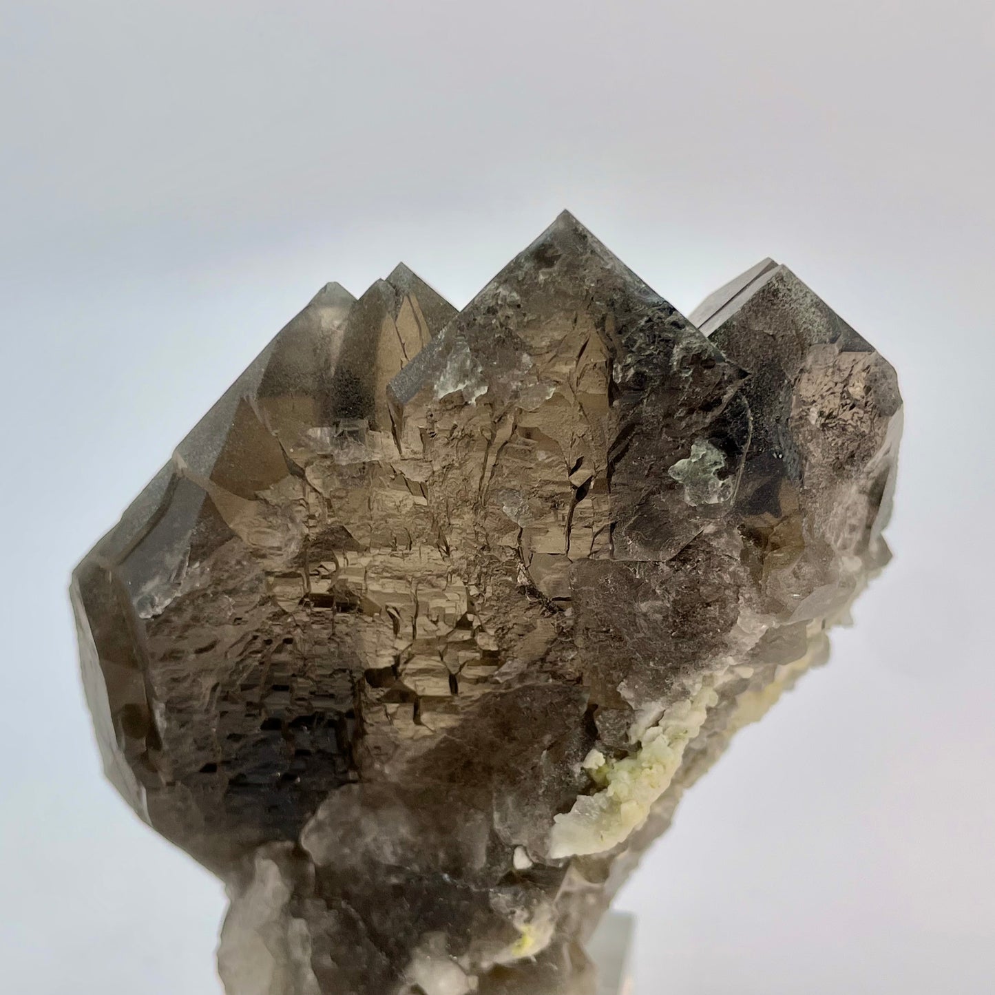 Benitoite Neptunite Natrolite Mineral
