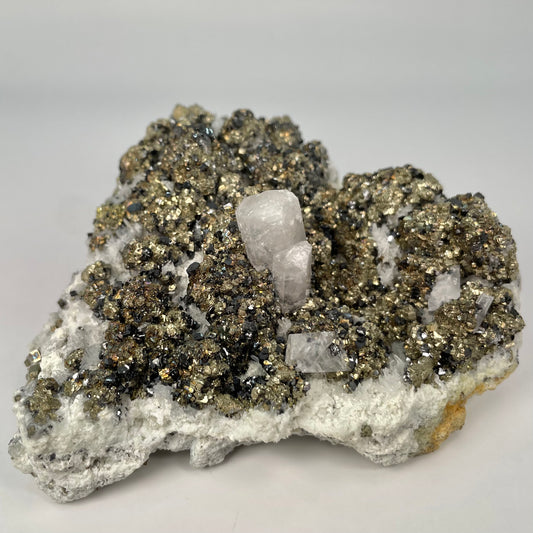Calcite Sphalerite Pyrite Quartz