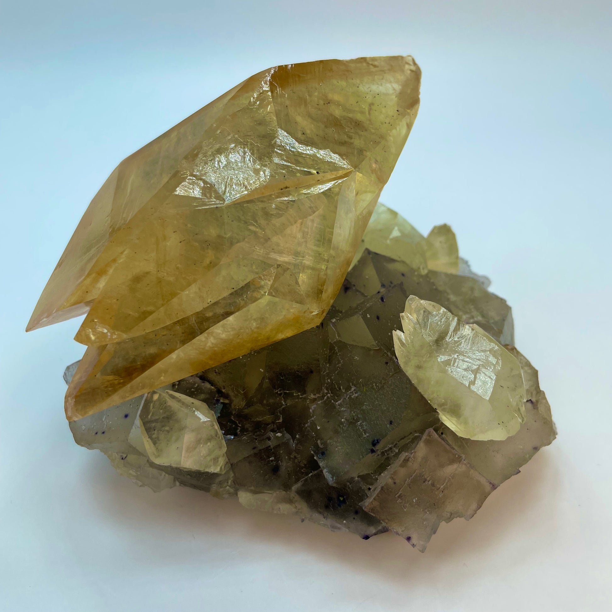 Yellow Calcite on Fluorite and Sphalerite