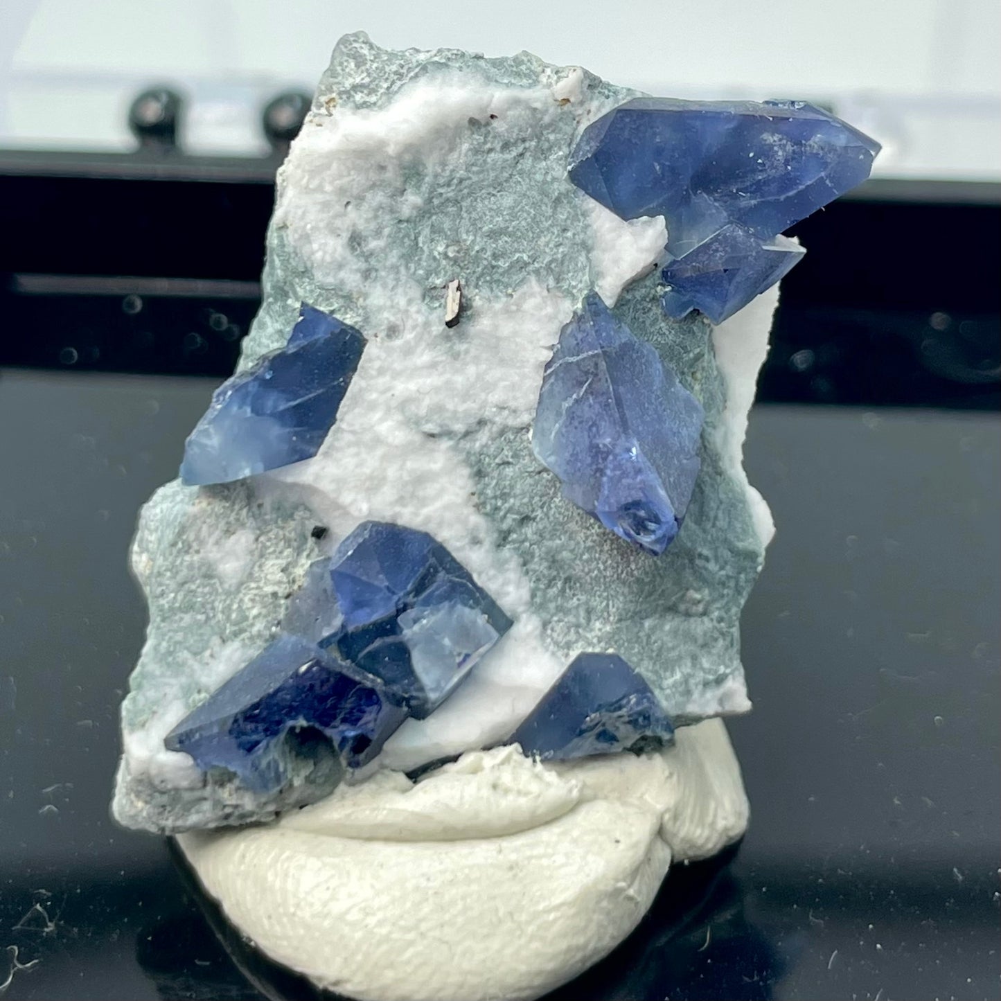 Aesthetic Benitoite Neptunite Natrolite Mineral