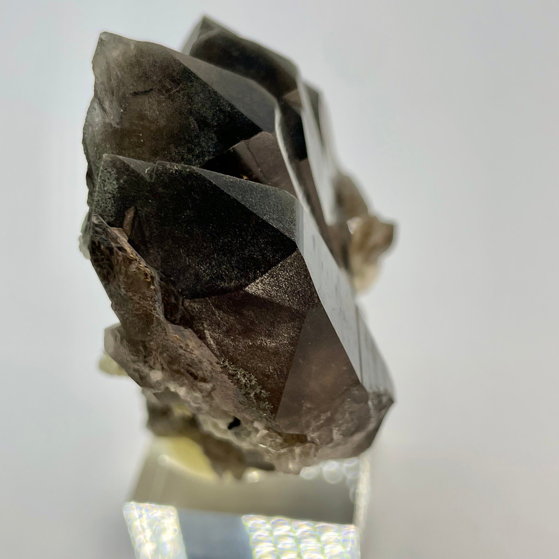 Benitoite Neptunite Natrolite Mineral