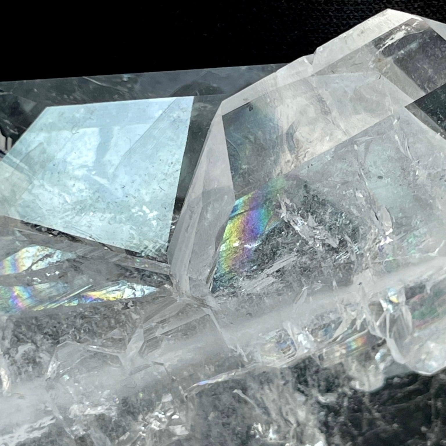 Faden Quartz Pakistan