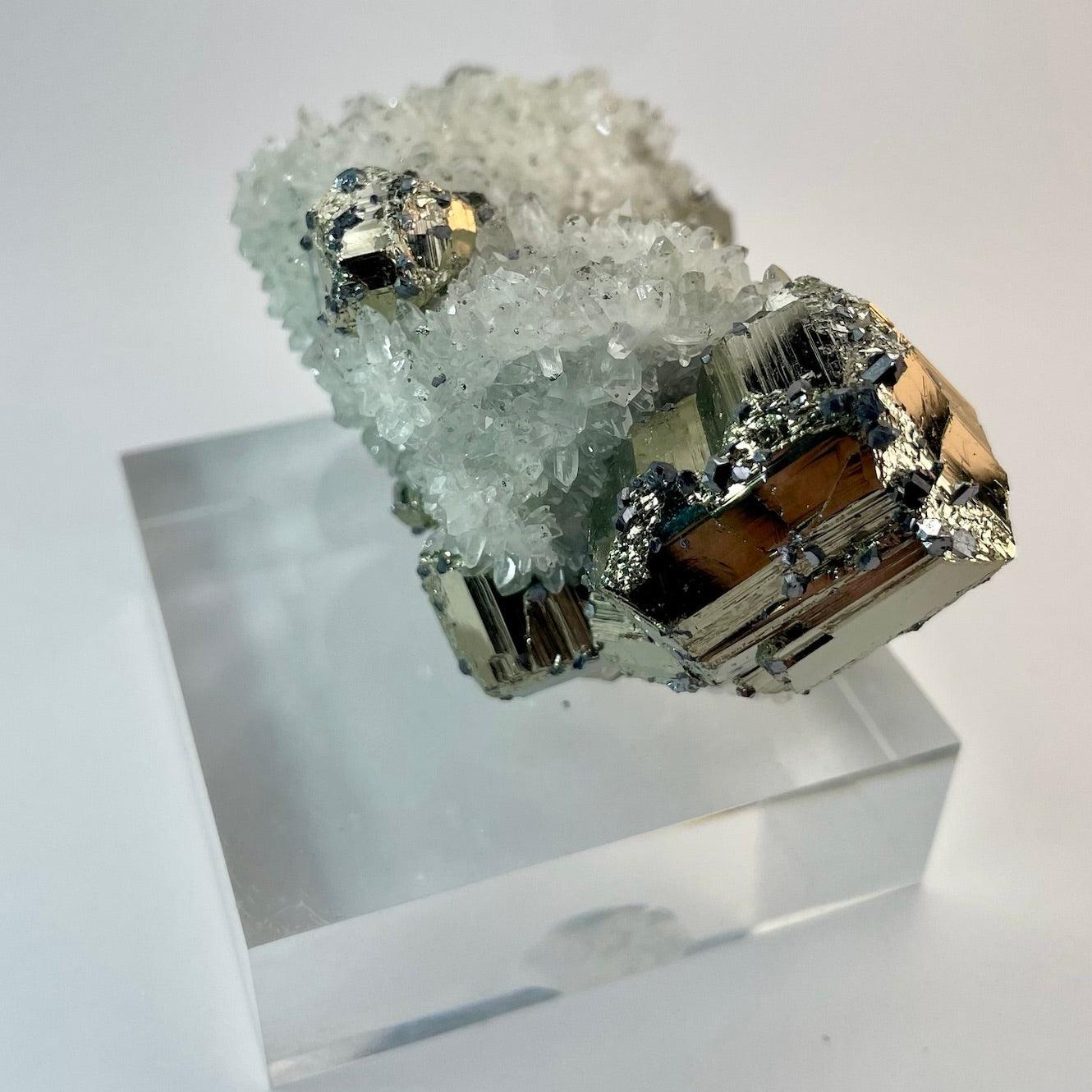 Pyrite Quartz Sphalerite Peru